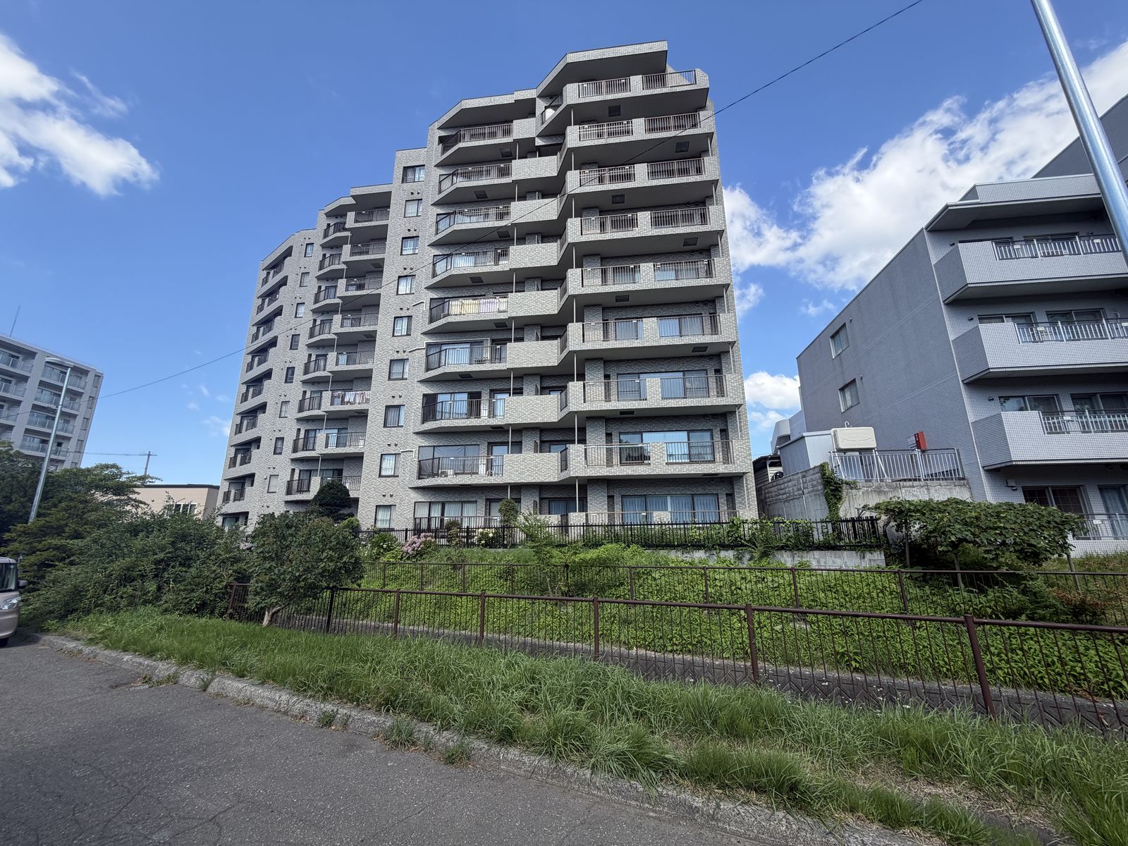 ライオンズマンション福住（マンション）の外観・室内写真